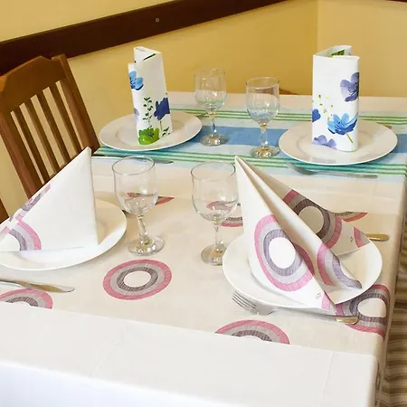 Semiramis Panzio Bed & Breakfast