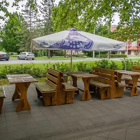 Semiramis Panzio Bed & Breakfast *
